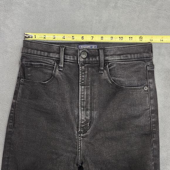 Abercrombie & Fitch Ultra High Rise Super Skinny Ankle 4 Long Black Distressed - Picture 10 of 12